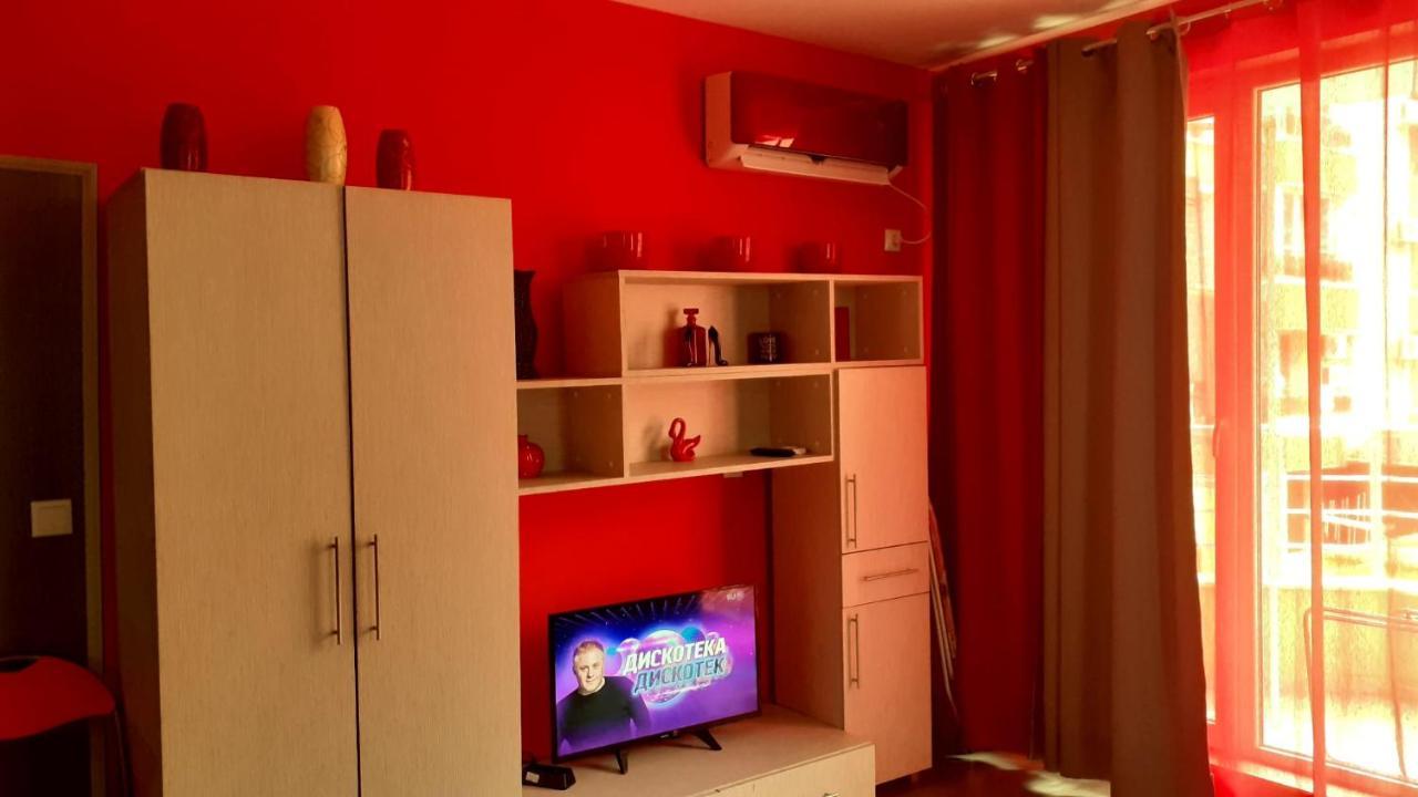 Studio Nera Pomorie Luaran gambar